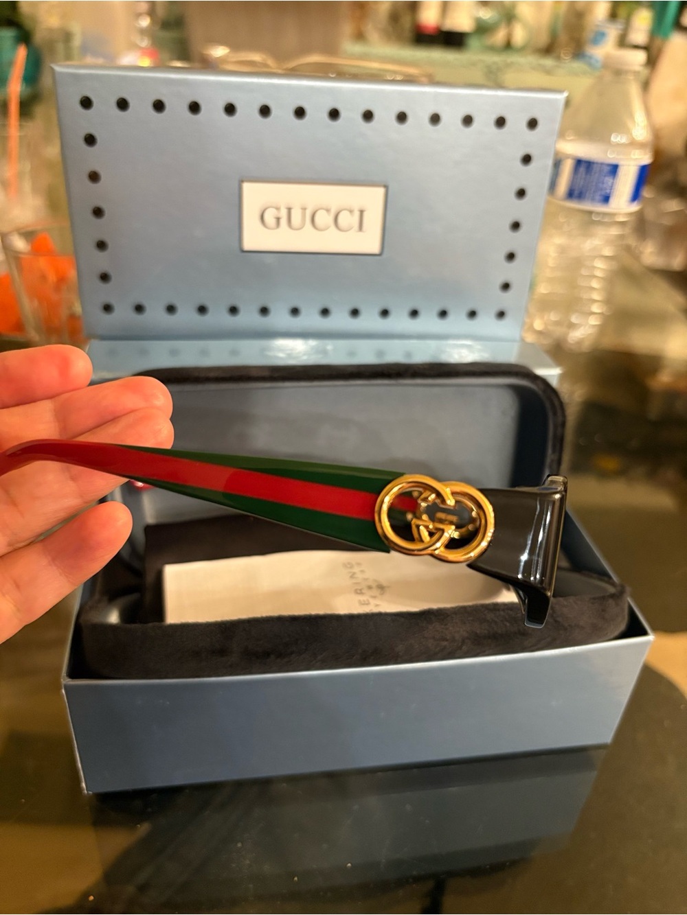 Gucci Black Oval Logo Sunglasses new with packaging - Picture 10 of 13